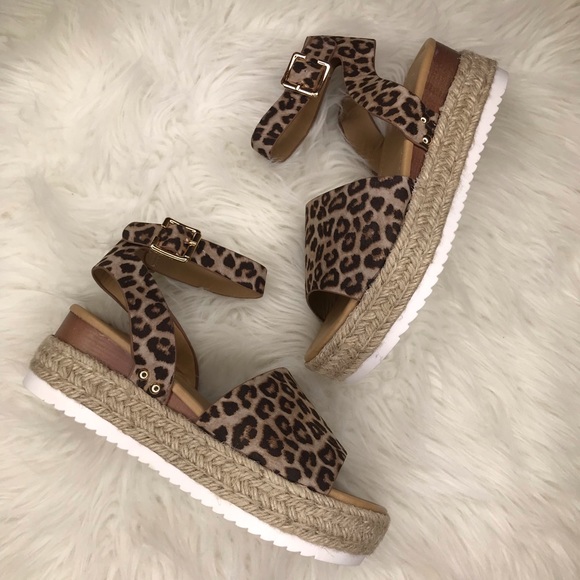 ALMOST GONE Esme Leopard Print Platform Espadrille - Picture 3 of 7